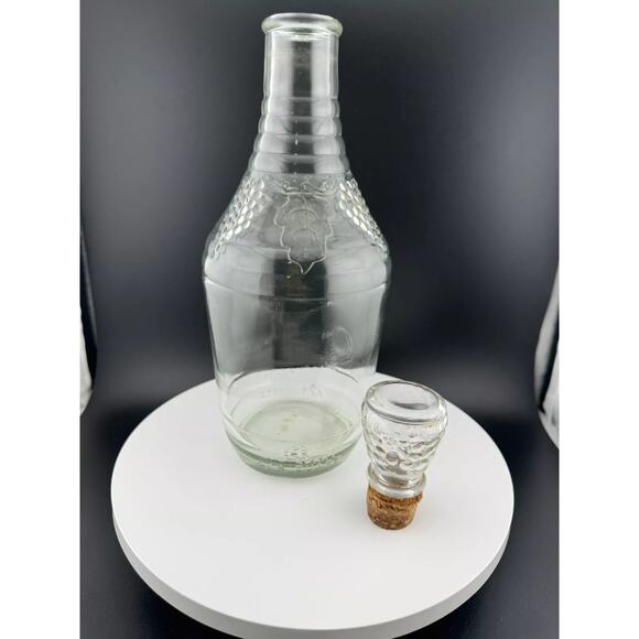 Vintage Grape Pattern Clear Glass Decanter Bottle with Stopper Empty Bottle - Picture 8 of 8